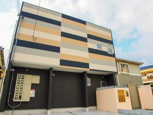 パルフラッツ王居殿