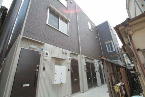 Ｌａ　Ｆｌｅｕｒ 3階建