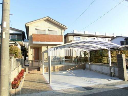 亀の井三丁目貸家 2階建