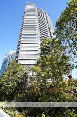 コンフォリア新宿イーストサイドタワー