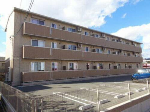 アルコバレーノ 3階建
