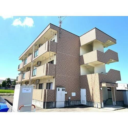 ソレイユ堀川 3階建