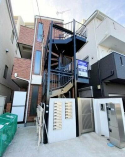 神奈川県横浜市南区井土ケ谷中町 賃貸アパート