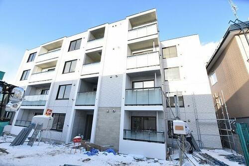 北海道札幌市北区新琴似七条２丁目 賃貸マンション