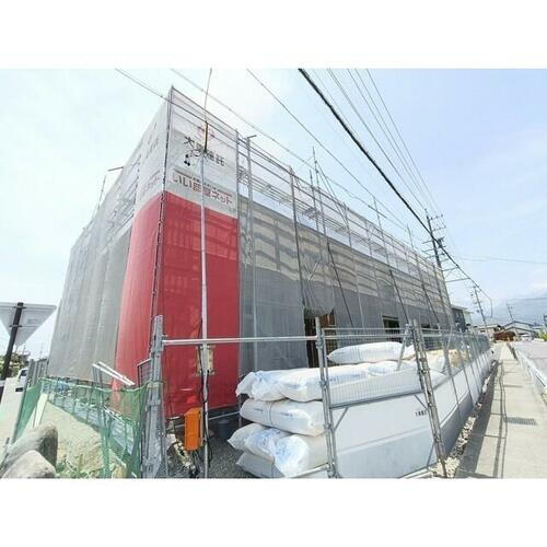 長野県安曇野市穂高 2階建