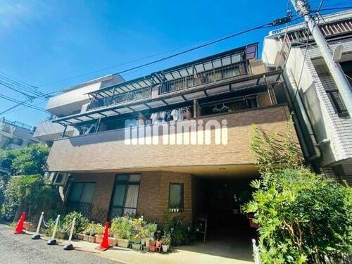 ヒースローズ 3階建
