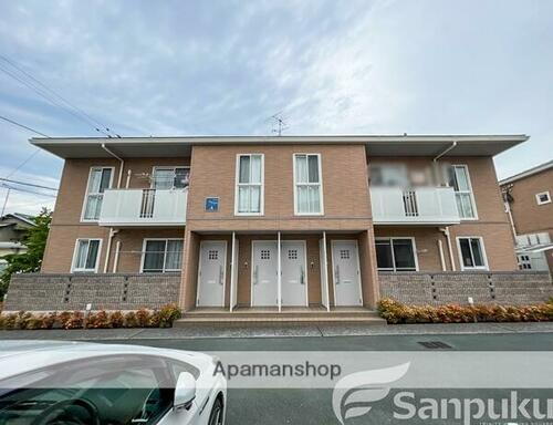 愛媛県伊予郡松前町大字南黒田 賃貸アパート