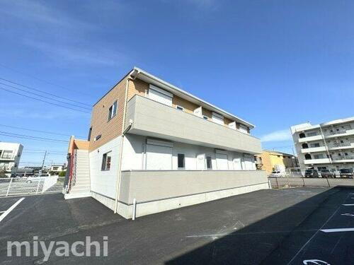 徳島県徳島市安宅１丁目 2階建