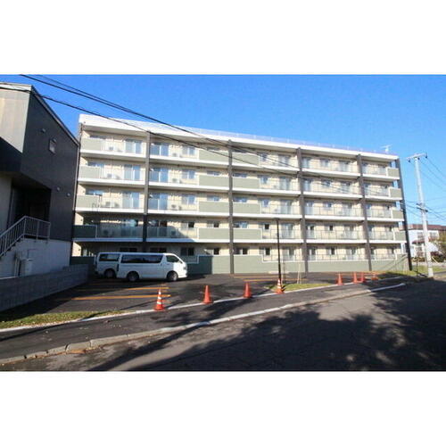 北海道札幌市白石区中央三条６丁目 賃貸マンション