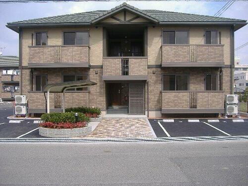 広島県福山市川口町１丁目 築18年10ヶ月 2階建