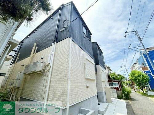神奈川県横浜市栄区笠間２丁目 2階建