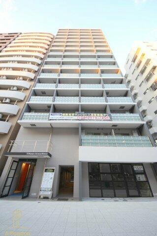 クロスレジデンス阿波座 15階建