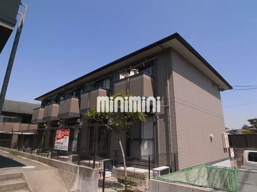 ジュジュ徳重Ａ棟 2階建