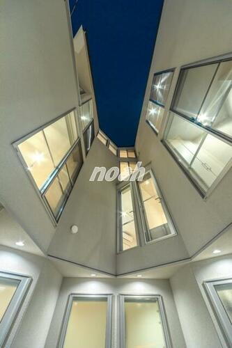 東京都目黒区原町２丁目 テラスハウス