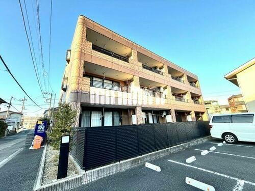 Ｊ．Ｓガーデン 3階建