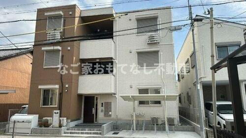 愛知県名古屋市西区又穂町４丁目 3階建 