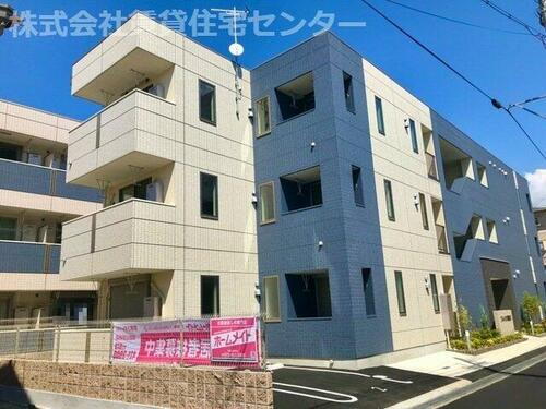 和歌山県和歌山市黒田 築4年5ヶ月 3階建