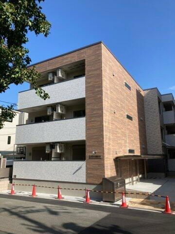 大阪府大阪市城東区放出西２丁目 3階建 築1年8ヶ月