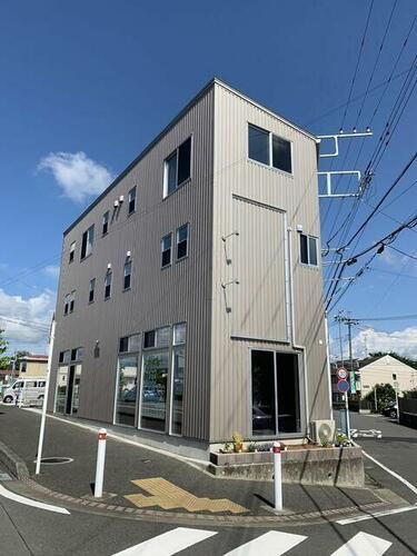 心弐番館 3階建