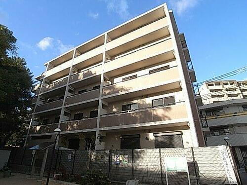 アルファ　リラ 5階建