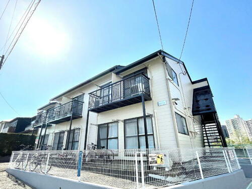 コーポヒロセリバーハイツ 2階建