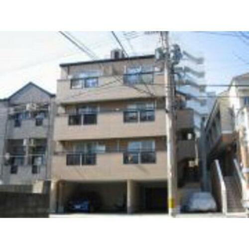 福岡県福岡市早良区高取１丁目 3階建