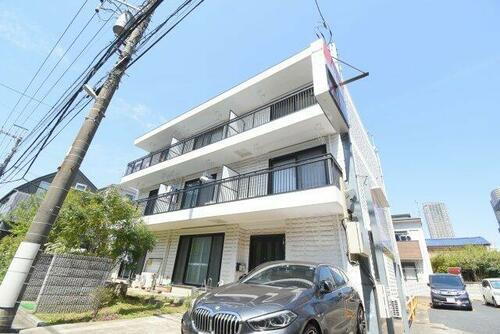ＷｈｉｔｅｒｏｃｋＨｅｉｇｈｔｓ 3階建