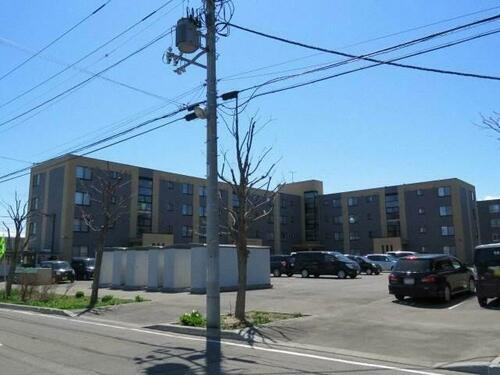 北海道札幌市北区百合が原５丁目 賃貸マンション