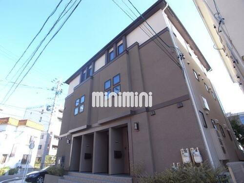 リーヴ・ゴーシュ本山 3階建