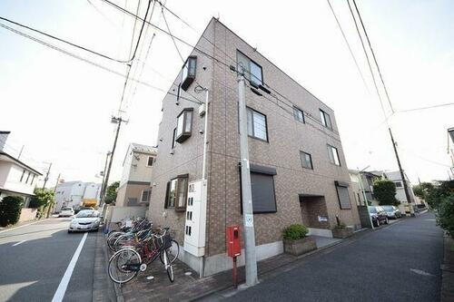 コートウィスタリア 3階建