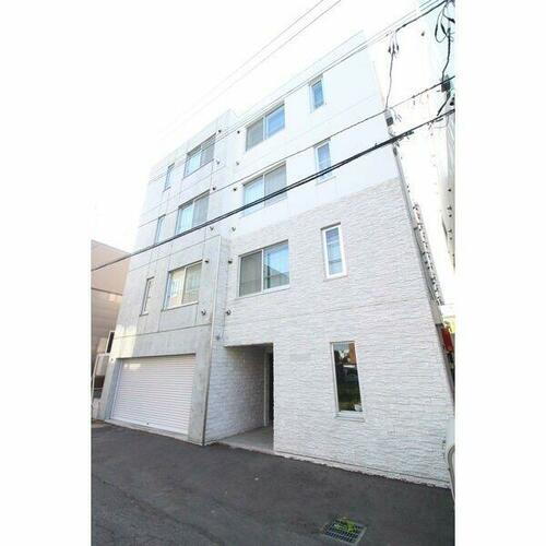 マルガレーテン琴似 4階建