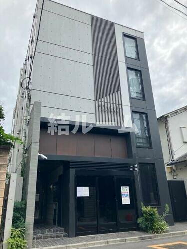 東京都新宿区高田馬場３丁目 4階建