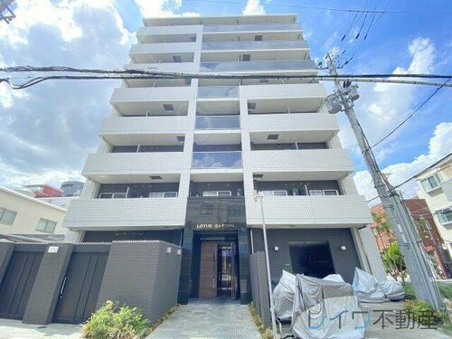 ＬＯＴＵＳ　ＧＡＲＤＥＮ 8階建