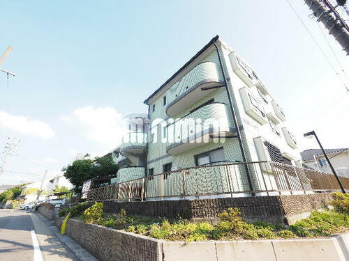 ディアコート貴船 3階建
