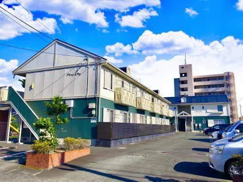 グリーンビラ　Ａ棟 2階建