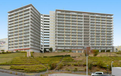 東京都稲城市若葉台２丁目 賃貸マンション