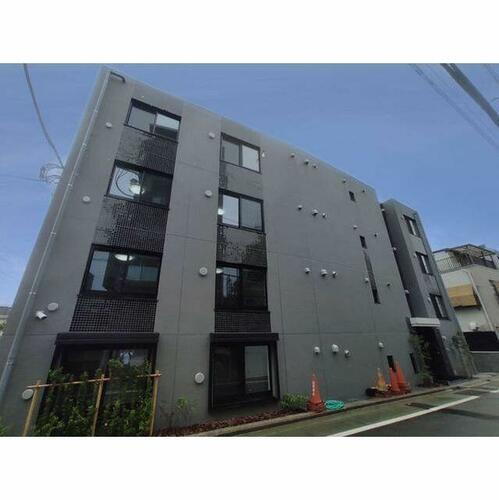 プレール・ドゥーク中野上高田 地上4階地下1階建