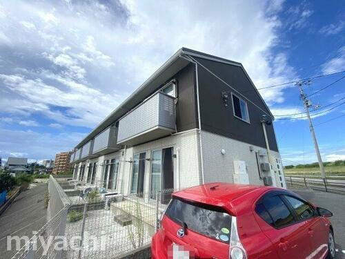 徳島県徳島市金沢１丁目 賃貸アパート