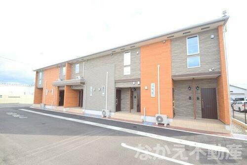 徳島県小松島市大林町字本村 2階建 築1年6ヶ月