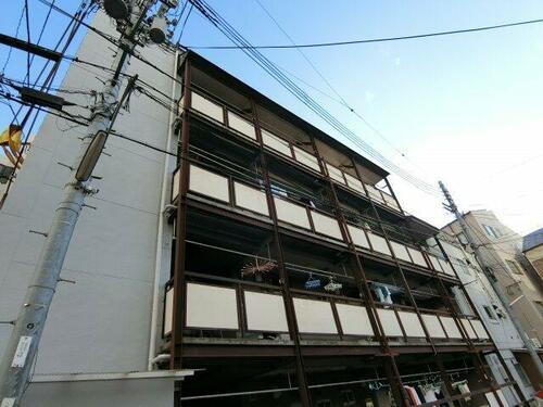 第一岩見マンション 4階建