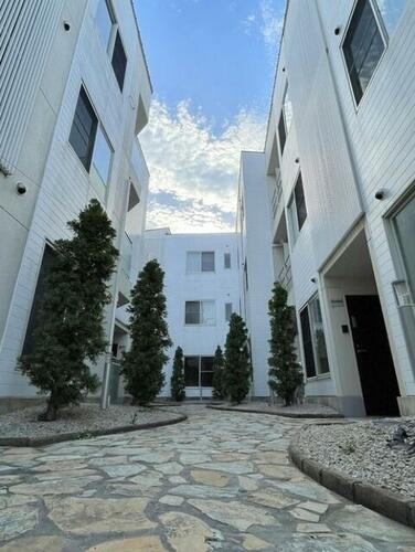 神奈川県鎌倉市由比ガ浜１丁目 賃貸マンション