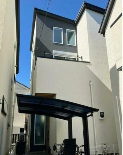 神奈川県茅ヶ崎市共恵１丁目 賃貸一戸建て