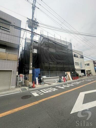 大阪府豊中市永楽荘３丁目 3階建