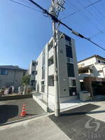 大阪府大阪市平野区平野市町1丁目 3階建 築1年9ヶ月