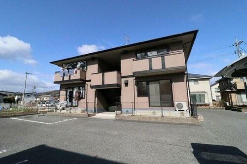 岡山県岡山市中区山崎 2階建