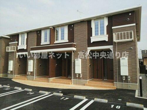 アイリスＢ 2階建