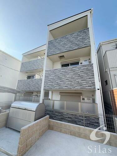 大阪府東大阪市東山町 3階建 