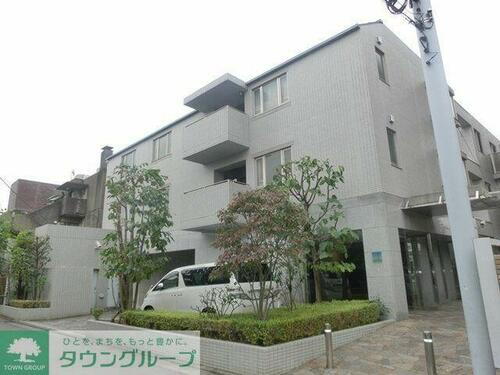 ＡＺ小石川 5階建