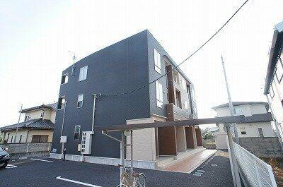 グラン・シャリオ 3階建
