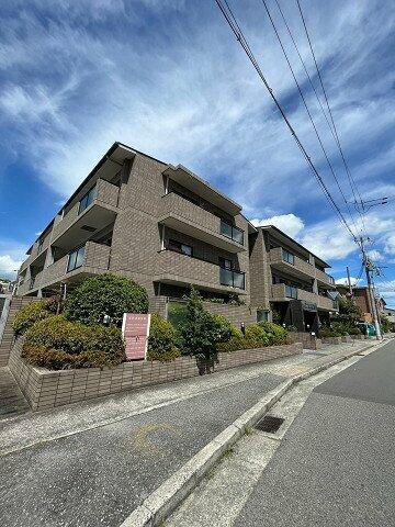 兵庫県西宮市日野町 3階建 築27年7ヶ月